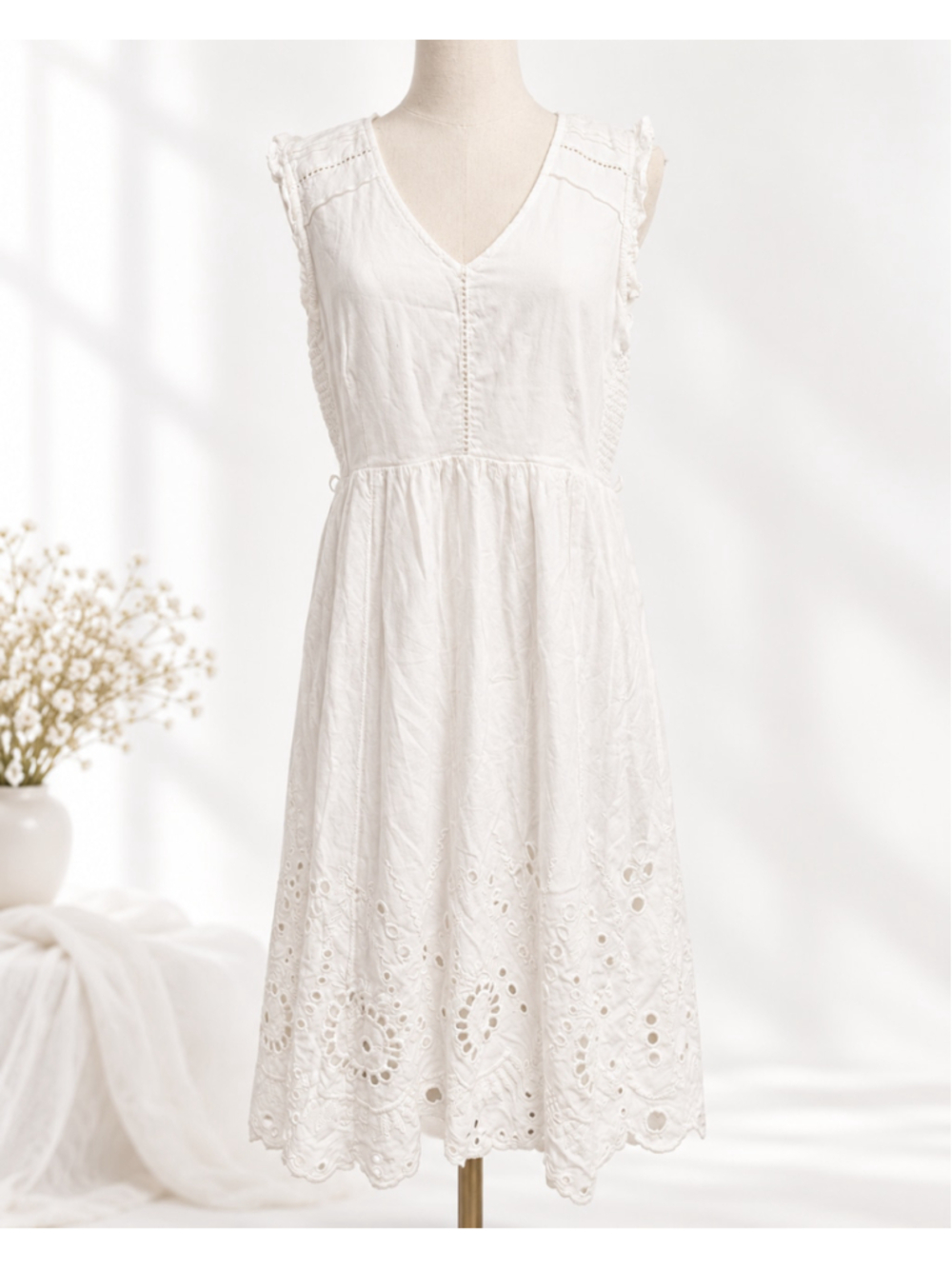 Motherhood Maternity White Eyelet Embroidered Sleeveless Dress Maternity Size M